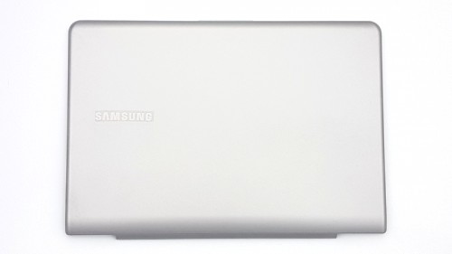 Klapa do laptopa SAMSUNG NP530U3B NP530U3C